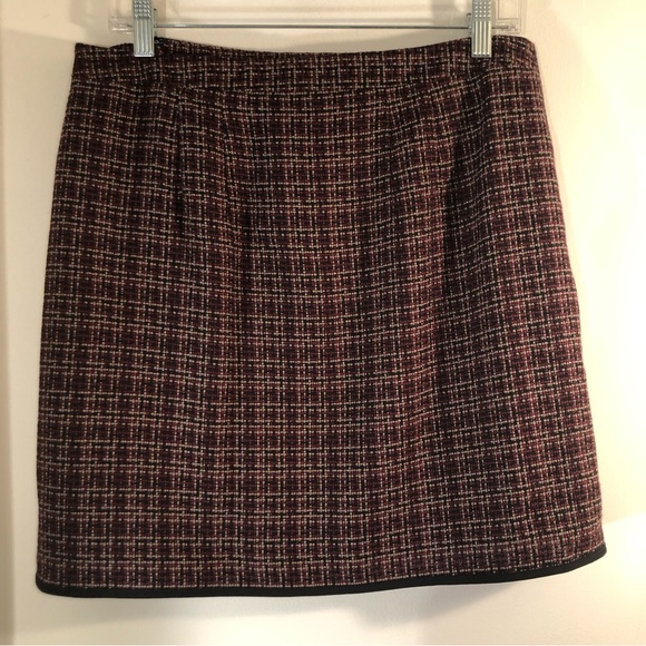 Ann Taylor Loft Tweed Skirt Womens 10 Maroon black white Side Zip Lined - Picture 2 of 8